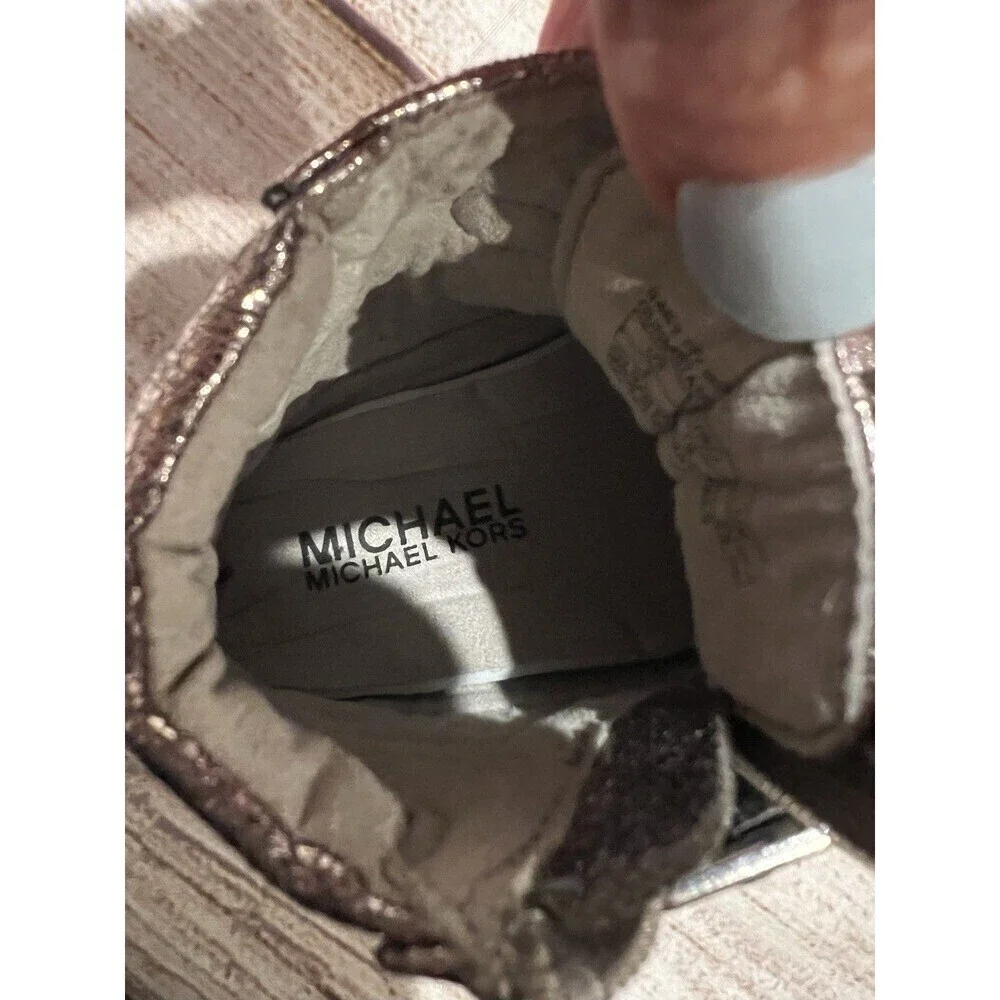 Michael Kors Rose Gold baby Girl sneakers size 3 - High Top Zip Side